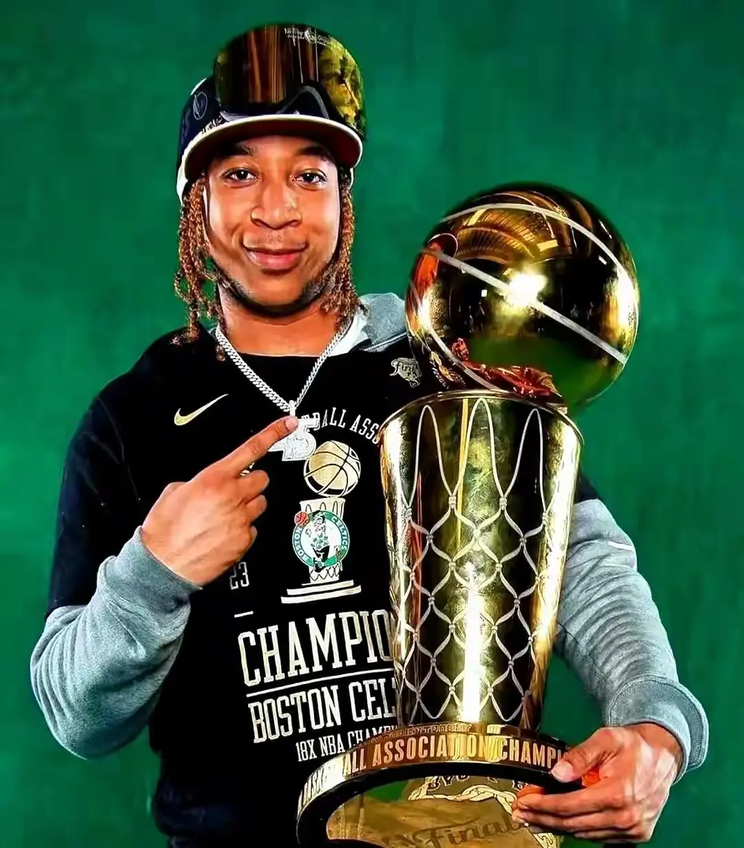 签下的这名, 立在他对凯 签下的这名, 立在他对凯