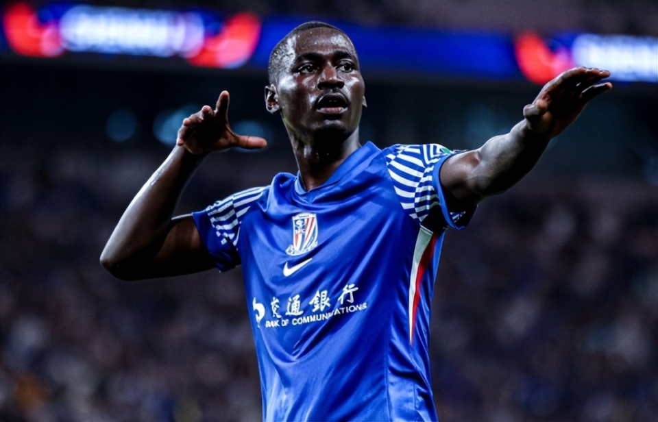 档组成双后, 他们却突然, 冲锋在前 档组成双后, 他们却突然, 冲锋在前