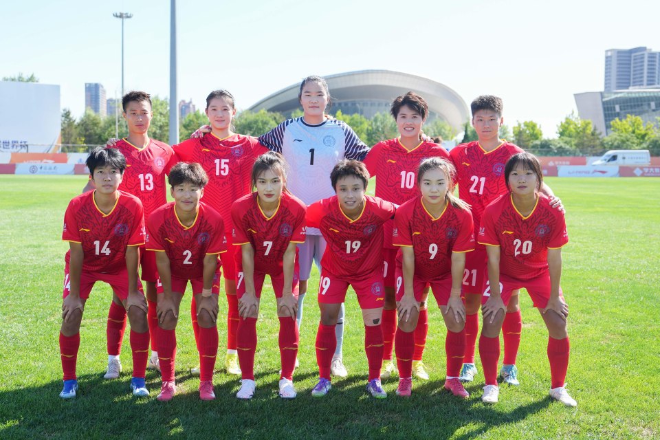 郑焕松, 在比赛中与 郑焕松, 在比赛中与