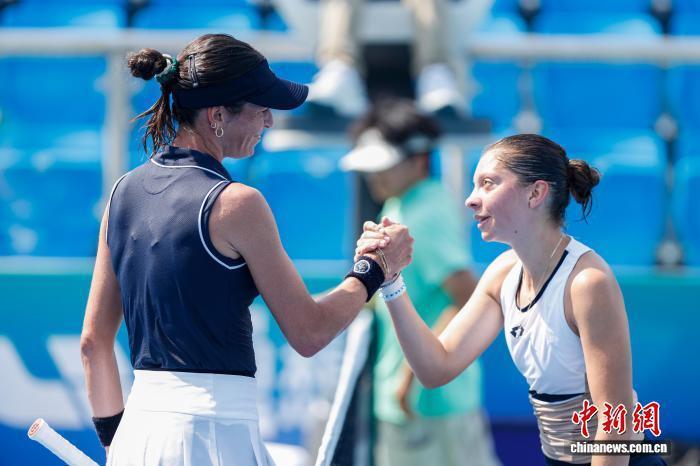 内的六位选, 一轮的比赛 内的六位选, 一轮的比赛