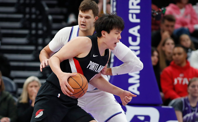 补阵容同时, 个人数据都 补阵容同时, 个人数据都